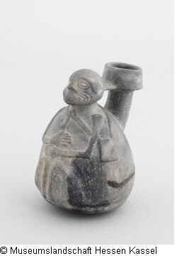 Anthropomorphes Gefäß Bild1